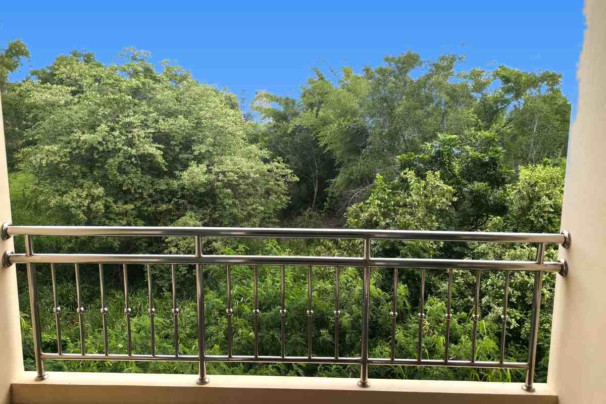 BSKY Middle floor – Jungle/Mountain Views