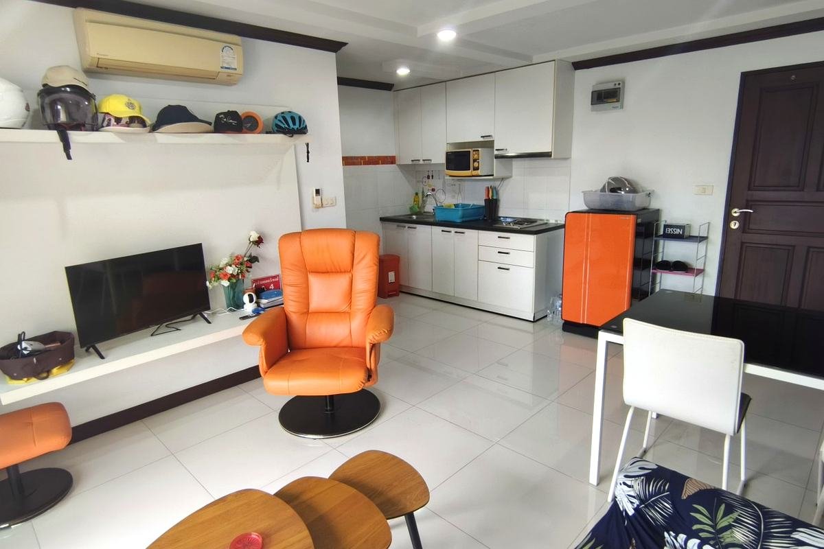 BSKY Middle floor – Jungle/Mountain Views