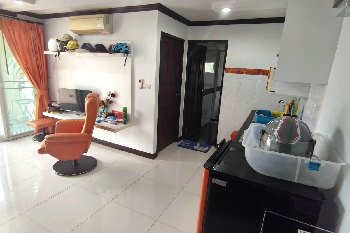 BSKY Middle floor – Jungle/Mountain Views